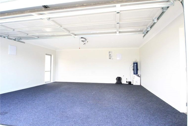 Photo of property in 50 Headland Drive, Long Bay, Auckland, 0630