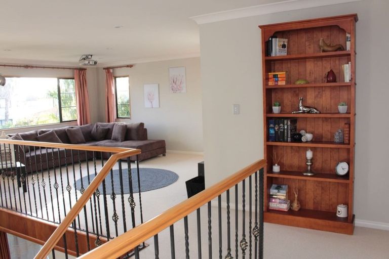 Photo of property in 44 Amberwood Drive, Northpark, Auckland, 2013