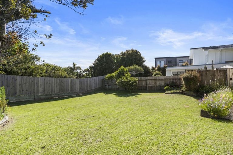 Photo of property in 4 Edgar Pearce Place, Howick, Auckland, 2014
