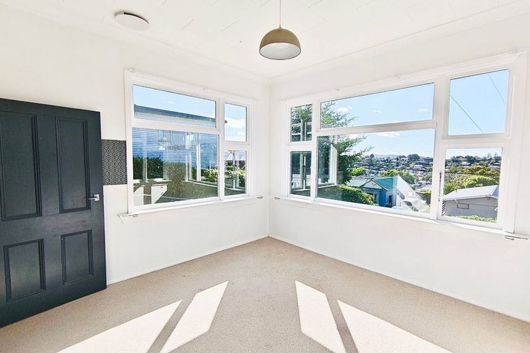 Photo of property in 17 Farley Street, Kaikorai, Dunedin, 9010