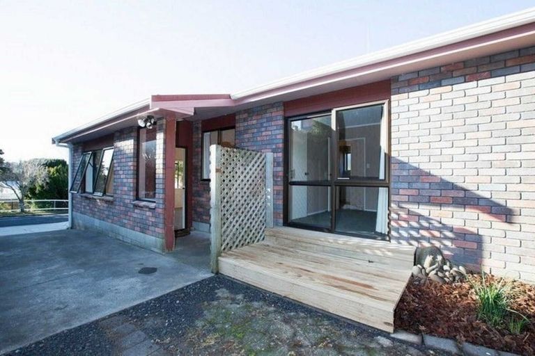 Photo of property in 70 Belair Avenue, Blagdon, New Plymouth, 4310