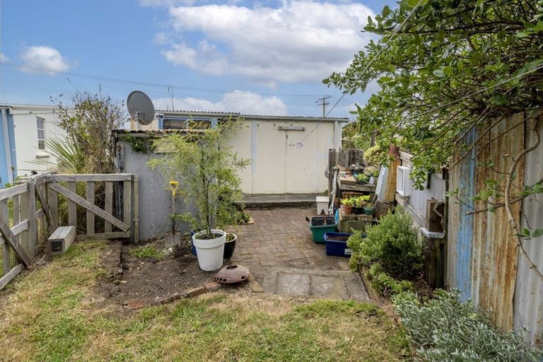 Photo of property in 230-232 Marine Parade, Otaki Beach, Otaki, 5512