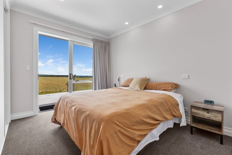 Photo of property in 11 Leith Road, Okato, New Plymouth, 4374