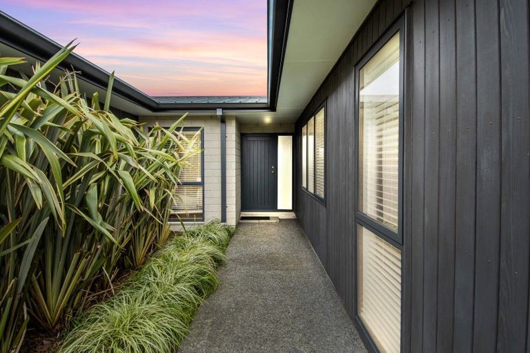 Photo of property in 4 Waghorn Street, Pyes Pa, Tauranga, 3112