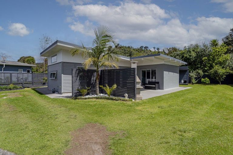 Photo of property in 44 Mako Avenue, Whiritoa, Whangamata, 3691