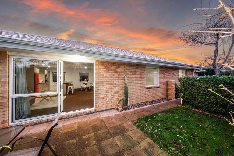 Photo of property in 21 Dampier Street, Woolston, Christchurch, 8023