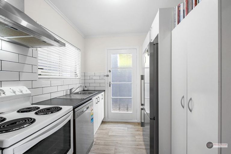 Photo of property in 99a Bird Grove, Stokes Valley, Lower Hutt, 5019