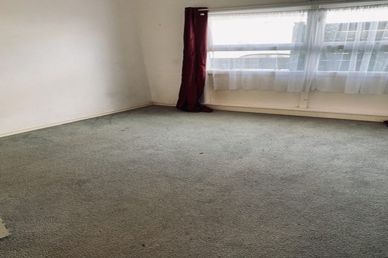 Photo of property in 1 Beihlers Road, Weymouth, Auckland, 2103