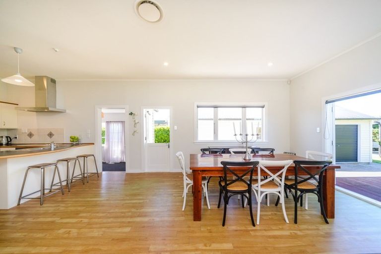 Photo of property in 20 Knowles Street, Terrace End, Palmerston North, 4410
