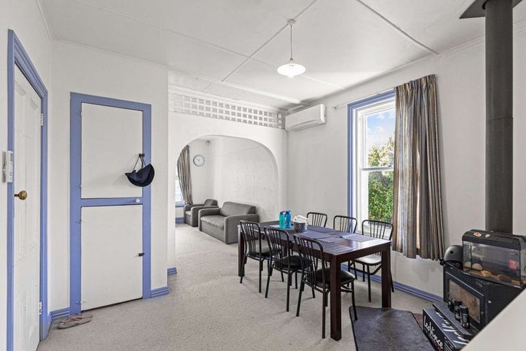 Photo of property in 624 Featherston Street, Roslyn, Palmerston North, 4414