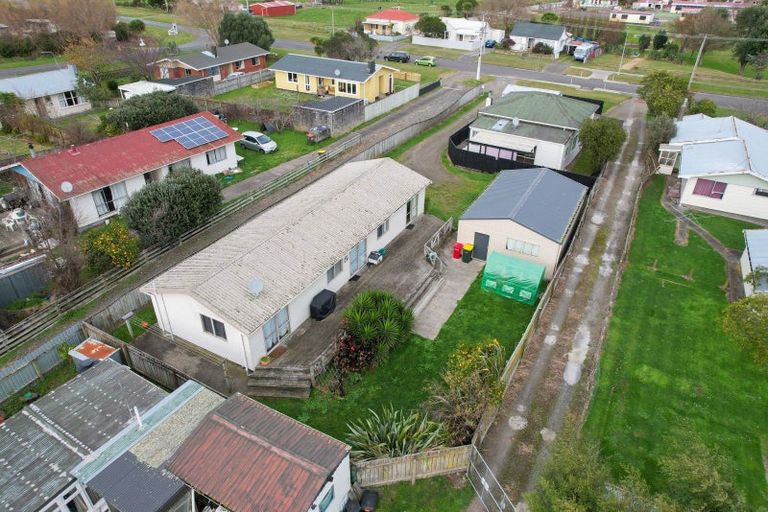 Photo of property in 79 Avenue Road, Foxton, 4814