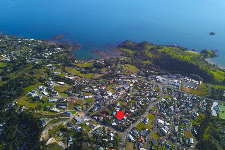 Photo of property in 67 Cable Bay Block Road, Cable Bay, 0420