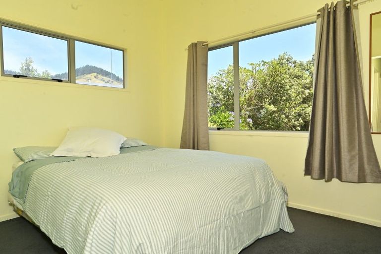 Photo of property in 6 Argyle Street, Mahia, 4198