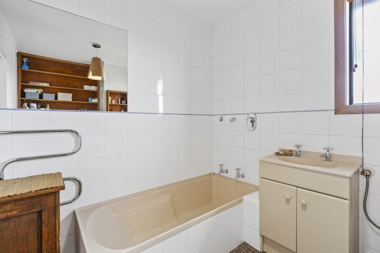 Photo of property in 24 Korimako Road, Waipahihi, Taupo, 3330