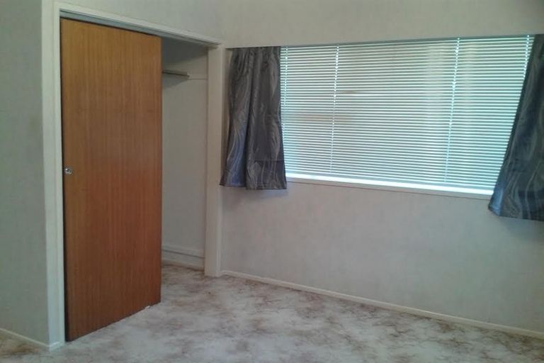 Photo of property in 58 Barrett Street, Westown, New Plymouth, 4310