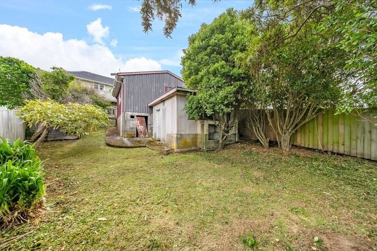 Photo of property in 66 Kotuku Street, Elsdon, Porirua, 5022