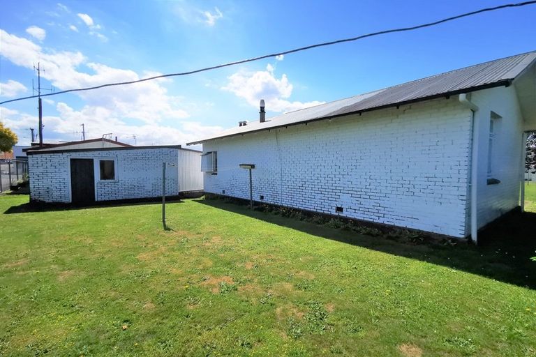Photo of property in 30 Gordon Street, Dannevirke, 4930