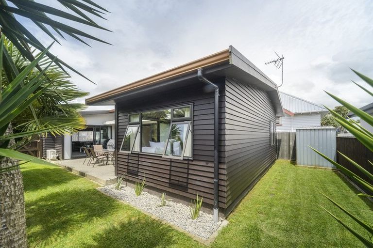 Photo of property in 44 Bryant Street, Takaro, Palmerston North, 4412