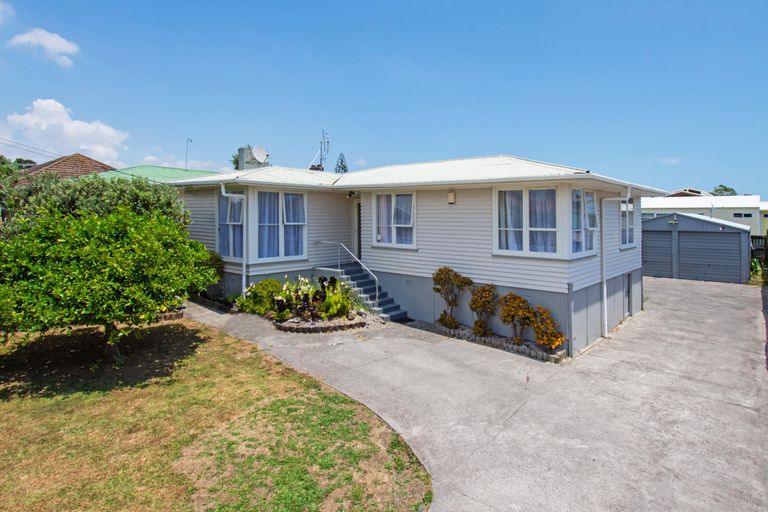 Photo of property in 50 Watts Road, Manurewa, Auckland, 2102