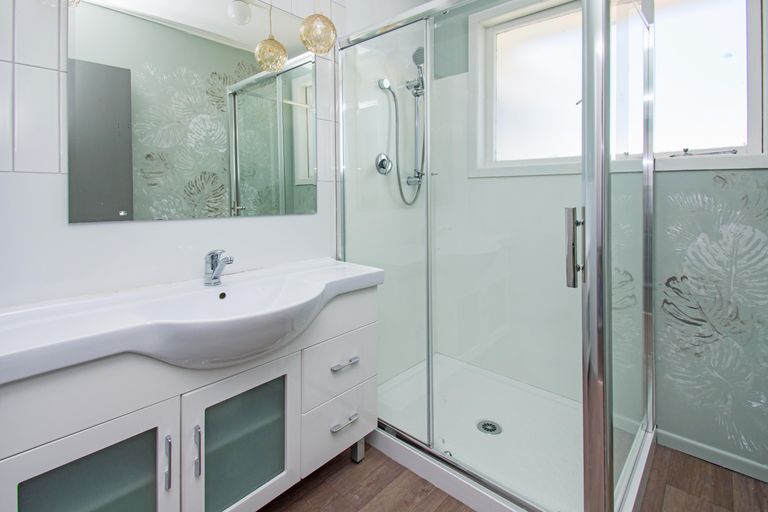 Photo of property in 50 Watts Road, Manurewa, Auckland, 2102