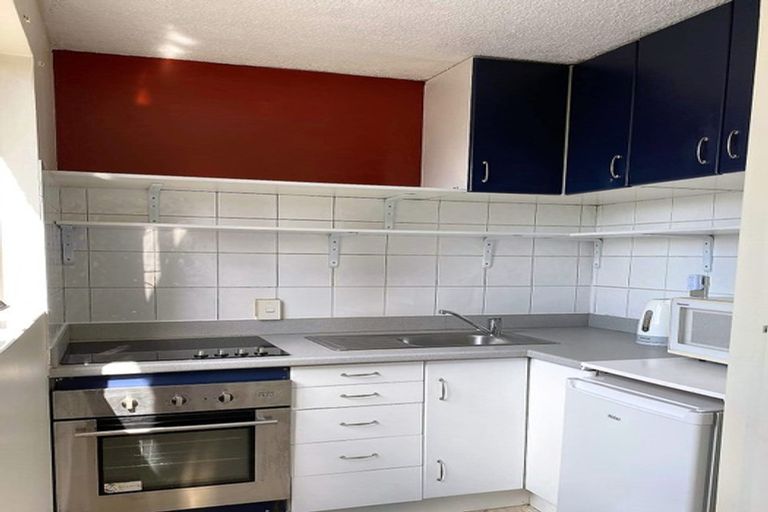 Photo of property in Adelphi Apartments, 183 The Terrace, Wellington Central, Wellington, 6011