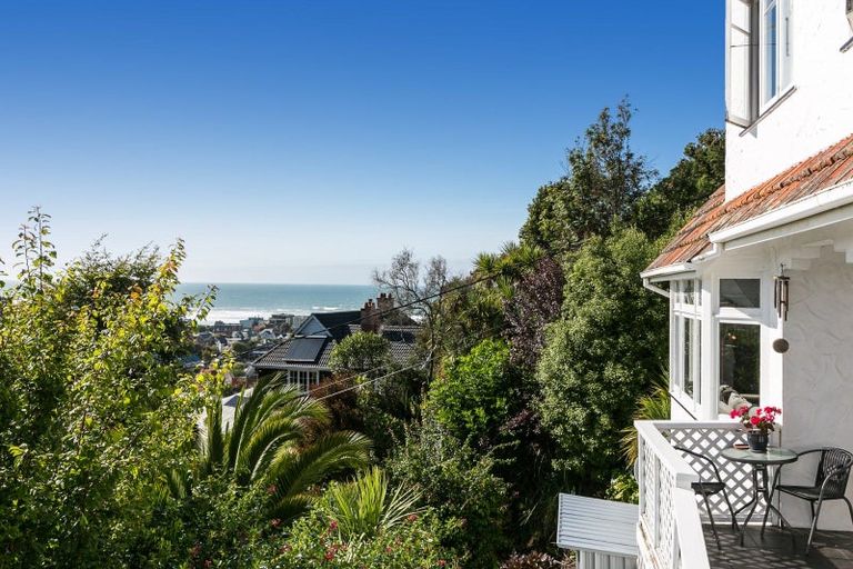 Photo of property in 32 Motu Street, Saint Clair, Dunedin, 9012