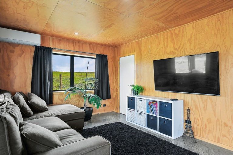 Photo of property in 23 Metcalfe Road, Ngahinapouri, Hamilton, 3290