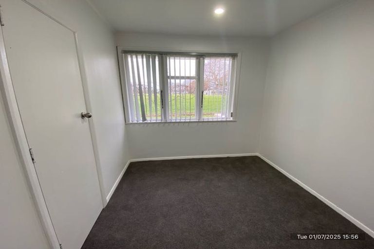Photo of property in 64 Arimu Road, Papakura, 2110