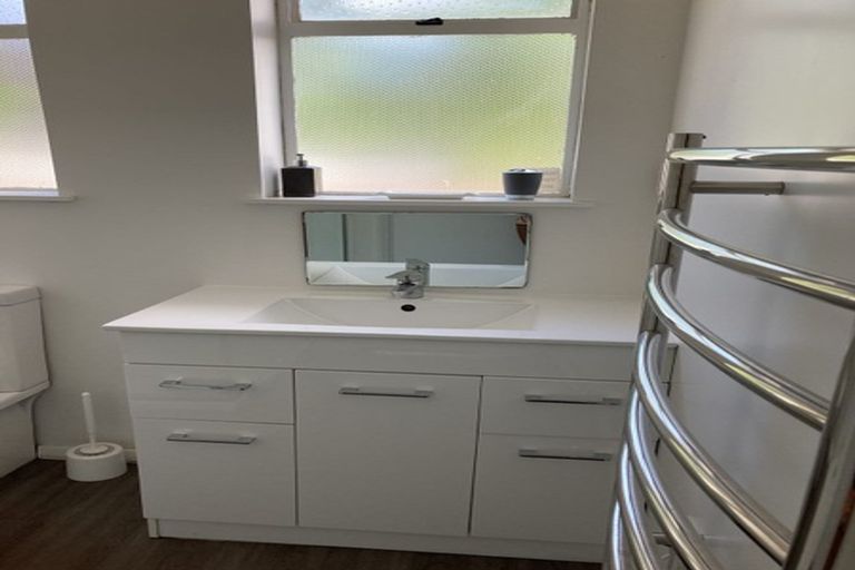 Photo of property in 39a Manuka Crescent, Wanaka, 9305