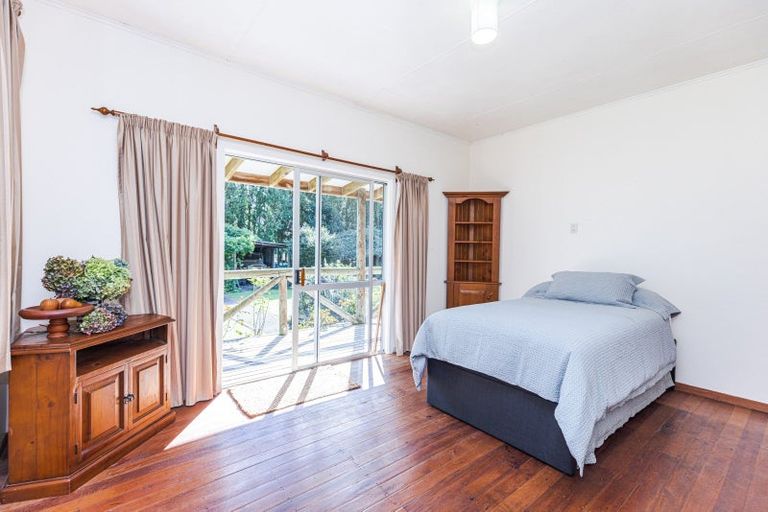 Photo of property in 65 Range Road, Woodville, 4997