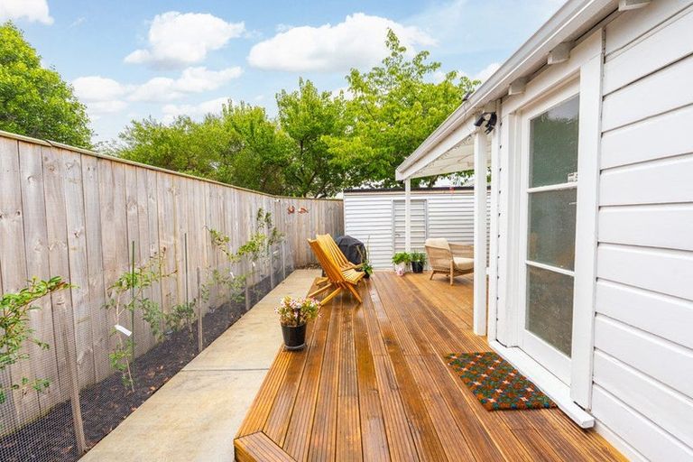 Photo of property in 16 Spier Street, Aramoho, Whanganui, 4500