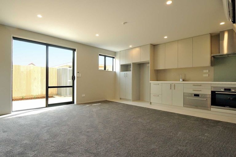 Photo of property in 2/278 Barbadoes Street, Christchurch Central, Christchurch, 8011