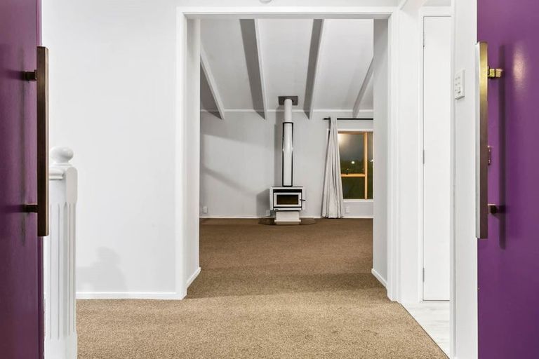 Photo of property in 14 Galaxy Drive, Mairangi Bay, Auckland, 0630