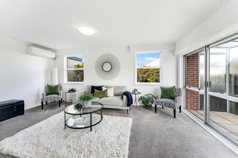 Photo of property in 90 Teesdale Street, Burnside, Christchurch, 8053