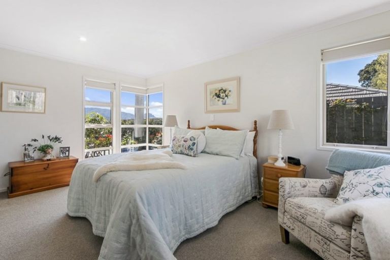 Photo of property in 18 Noble Johnston Drive, Katikati, 3129