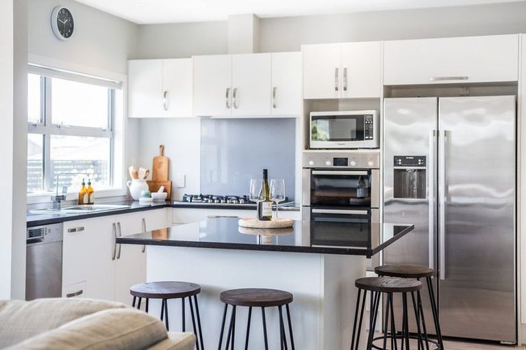 Photo of property in 17 John Burke Drive, Aotea, Porirua, 5024