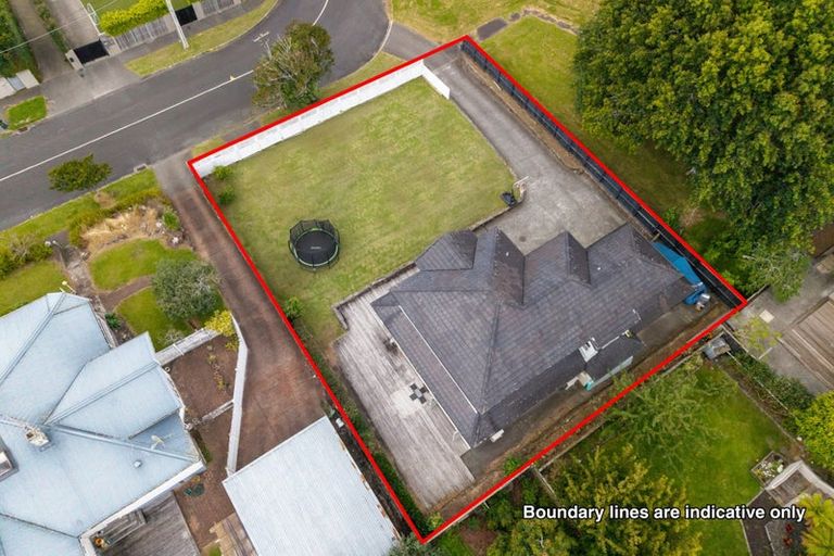 Photo of property in 18 Wilding Avenue, Epsom, Auckland, 1023