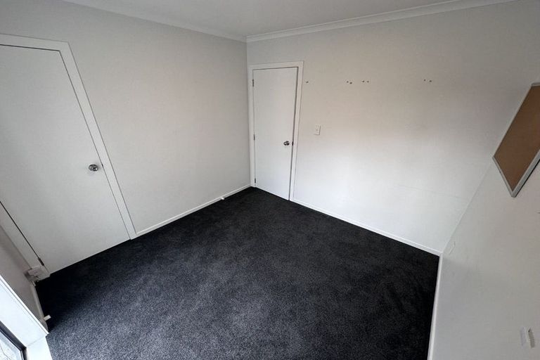 Photo of property in 8d Charlenne Close, Ranui, Auckland, 0612