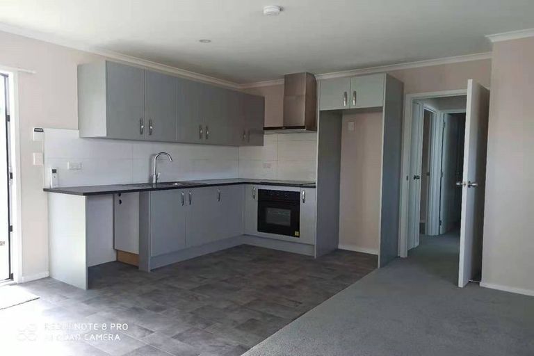 Photo of property in 9 Lisa Rise, Half Moon Bay, Auckland, 2012