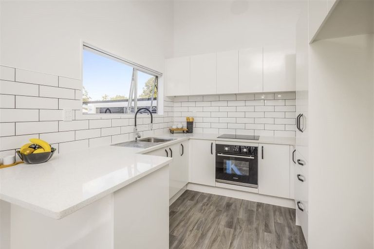 Photo of property in 1/125 Settlement Road, Papakura, 2110