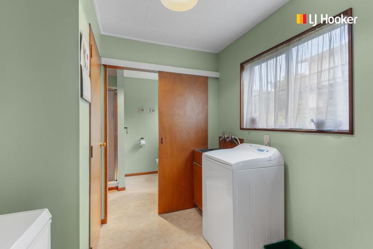 Photo of property in 16 Walton Park Avenue, Fairfield, Dunedin, 9018