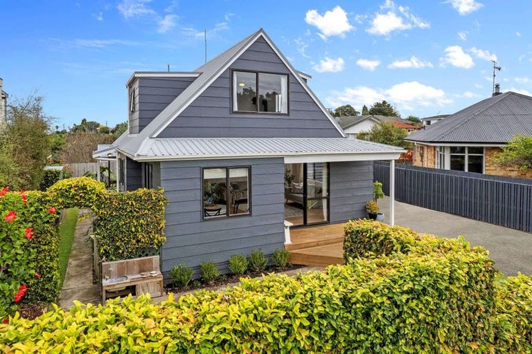 Photo of property in 1 Hall Road, Matua, Tauranga, 3110