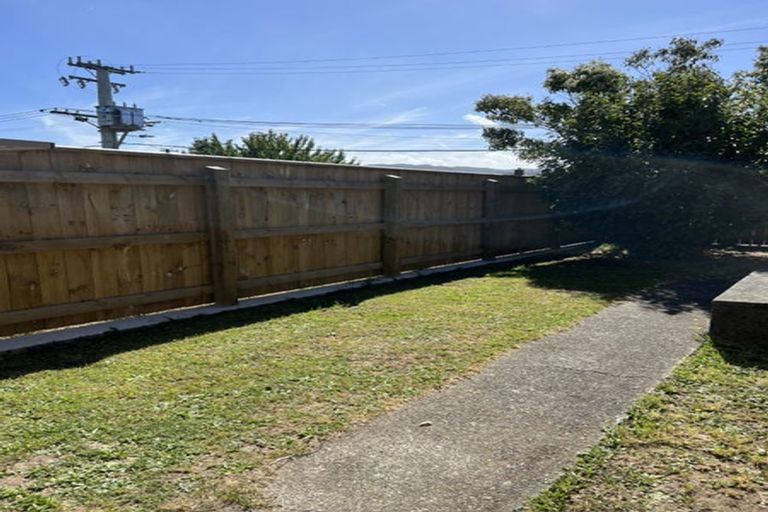 Photo of property in 1/8 Liverpool Street, Trentham, Upper Hutt, 5018