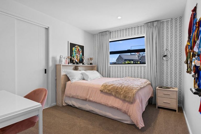 Photo of property in 17 Mike Smith Drive, Cambridge, 3434