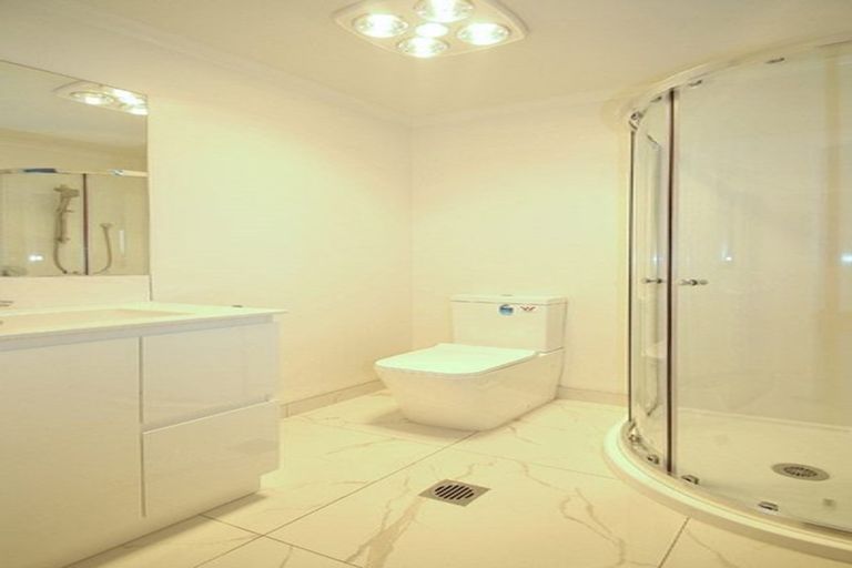 Photo of property in 4/107 Knighton Road, Hillcrest, Hamilton, 3216