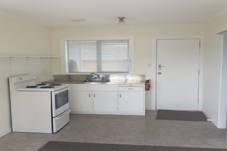 Photo of property in 150 One Tree Point Road, One Tree Point, 0118