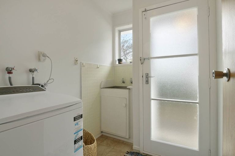 Photo of property in 33b Mccrystal Avenue, Eastern Beach, Auckland, 2012