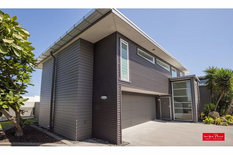 Photo of property in 34a Ripiro Drive, Baylys Beach, Dargaville, 0377