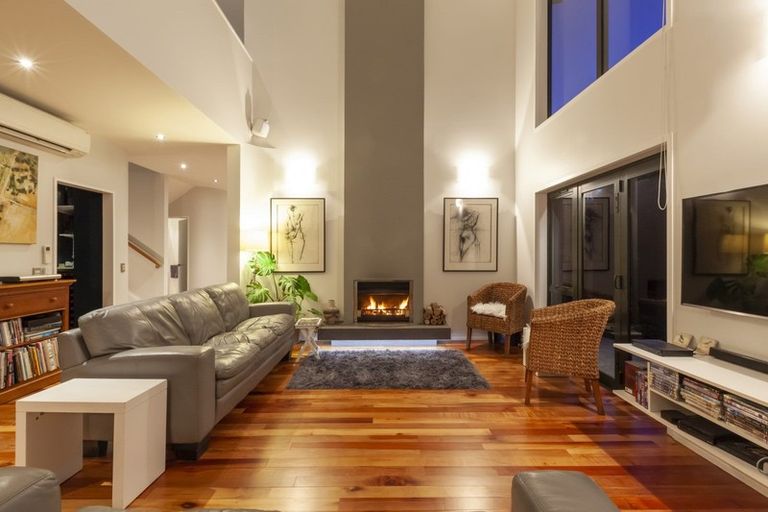 Photo of property in 67 Matatua Road, Raumati Beach, Paraparaumu, 5032