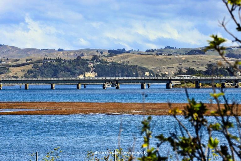 Photo of property in The Terraces, 18/9 Humber Street, Pandora, Napier, 4110